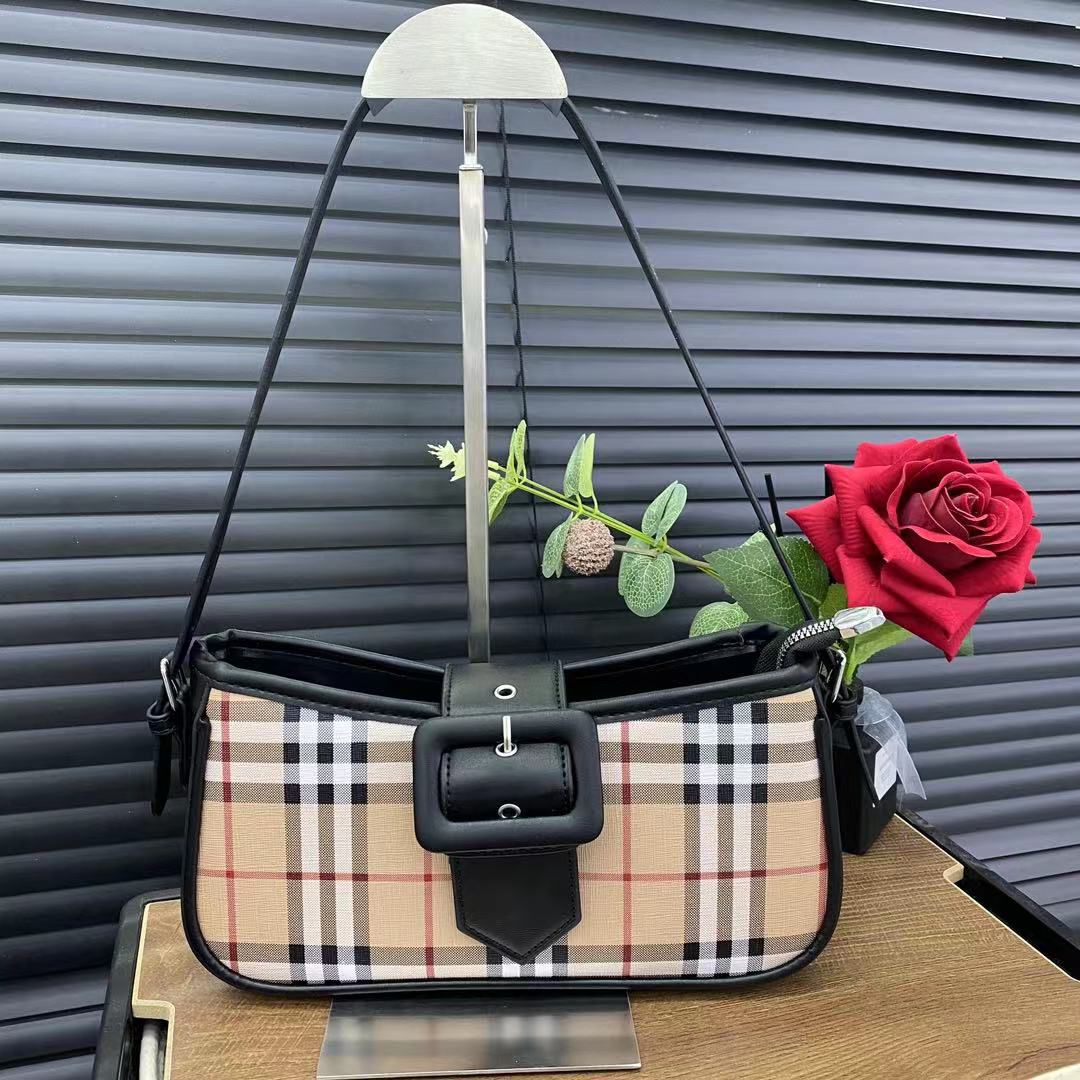 High Quality Burberry HandBag